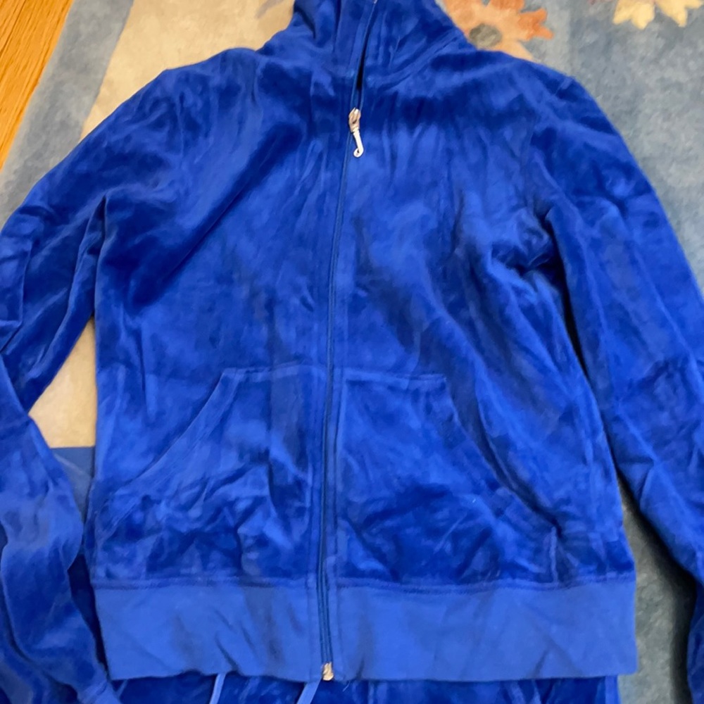 Juicy couture velour suit